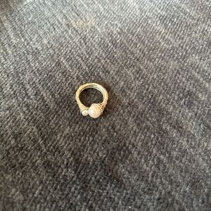 Silver & Pearl Accent Women's Ring - Elegant Pearl Statement